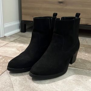Black western booties